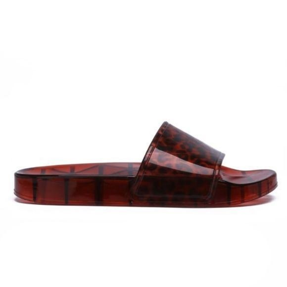 Shoes - Tortoise Print Jelly Slides